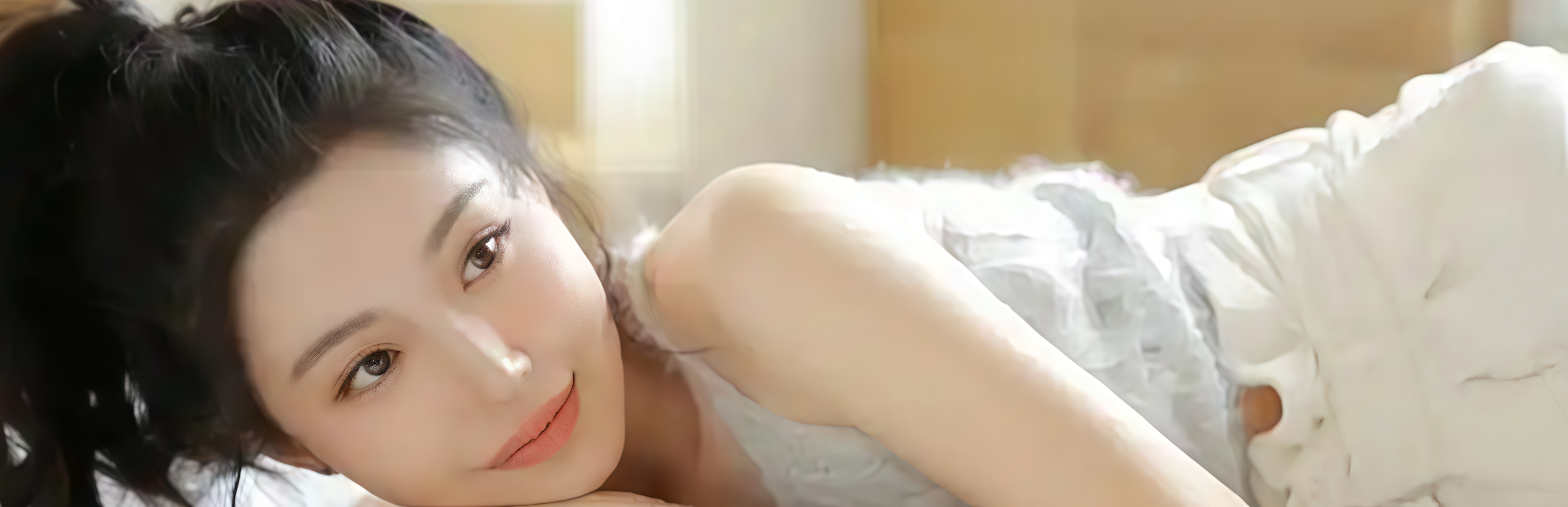 日韩大片AV精选日本顶级女优与韩国性感女神联袂出演，高清无码长篇巨作时长超两小时。剧情细腻从羞涩前戏到狂野高潮，日本妹子娇喘连连粉穴喷汁，韩国欧尼长腿缠腰乳浪翻腾猛烈骑乘。深喉吞精、后入猛撞、潮吹内射一镜到底