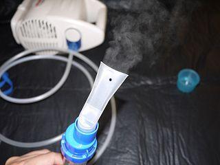 成人雾化用张嘴吗视频,轻松应对成人呼吸道问题